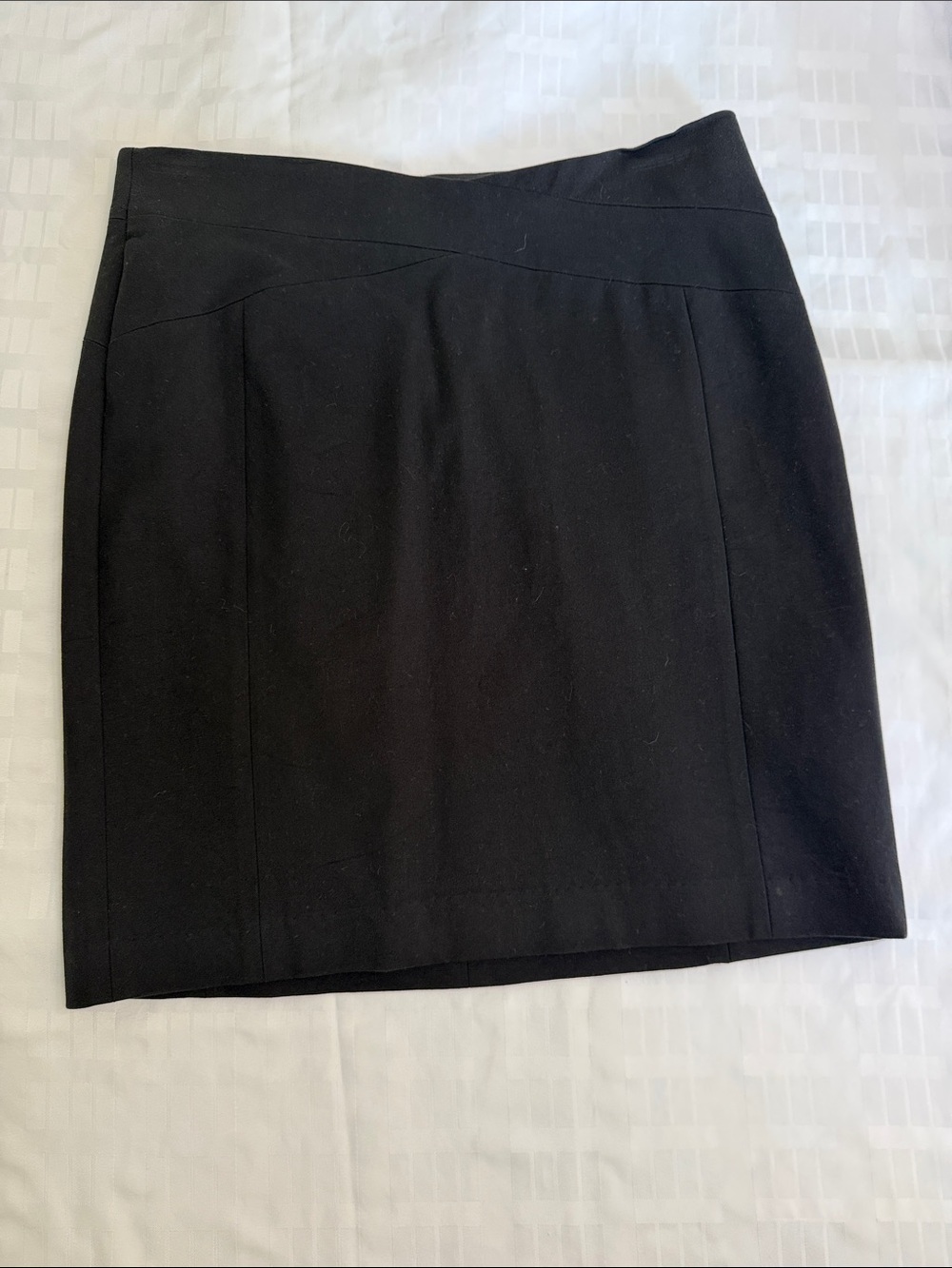 Banana Republic Black Fitted Pencil Skirt NWT
